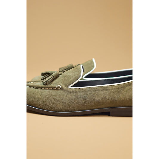The Apron-Tassels Slip-On