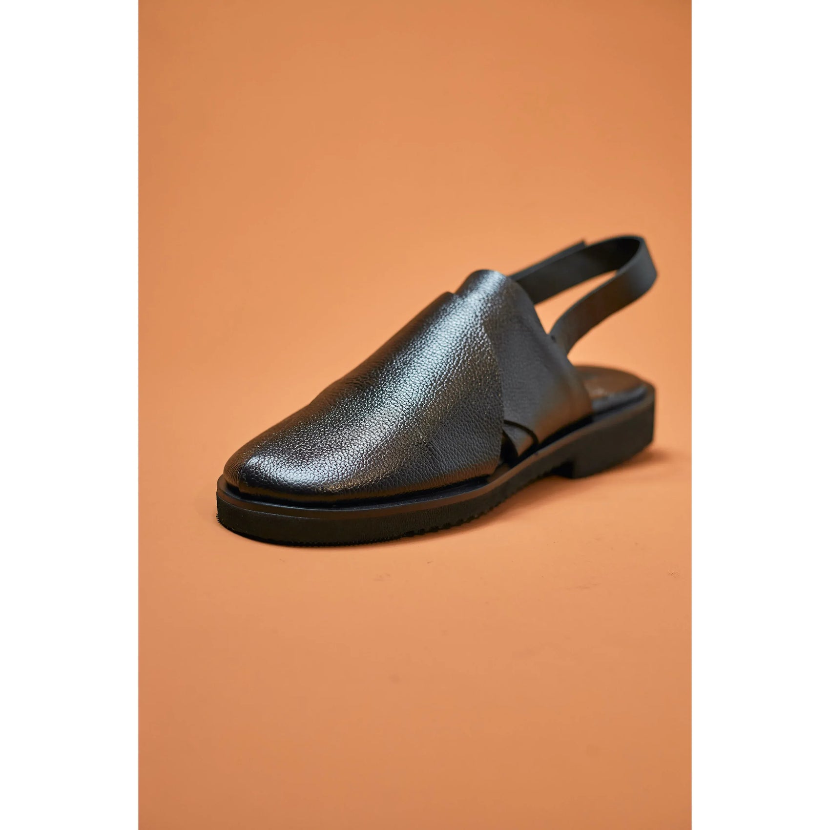 The Mushin Sandal